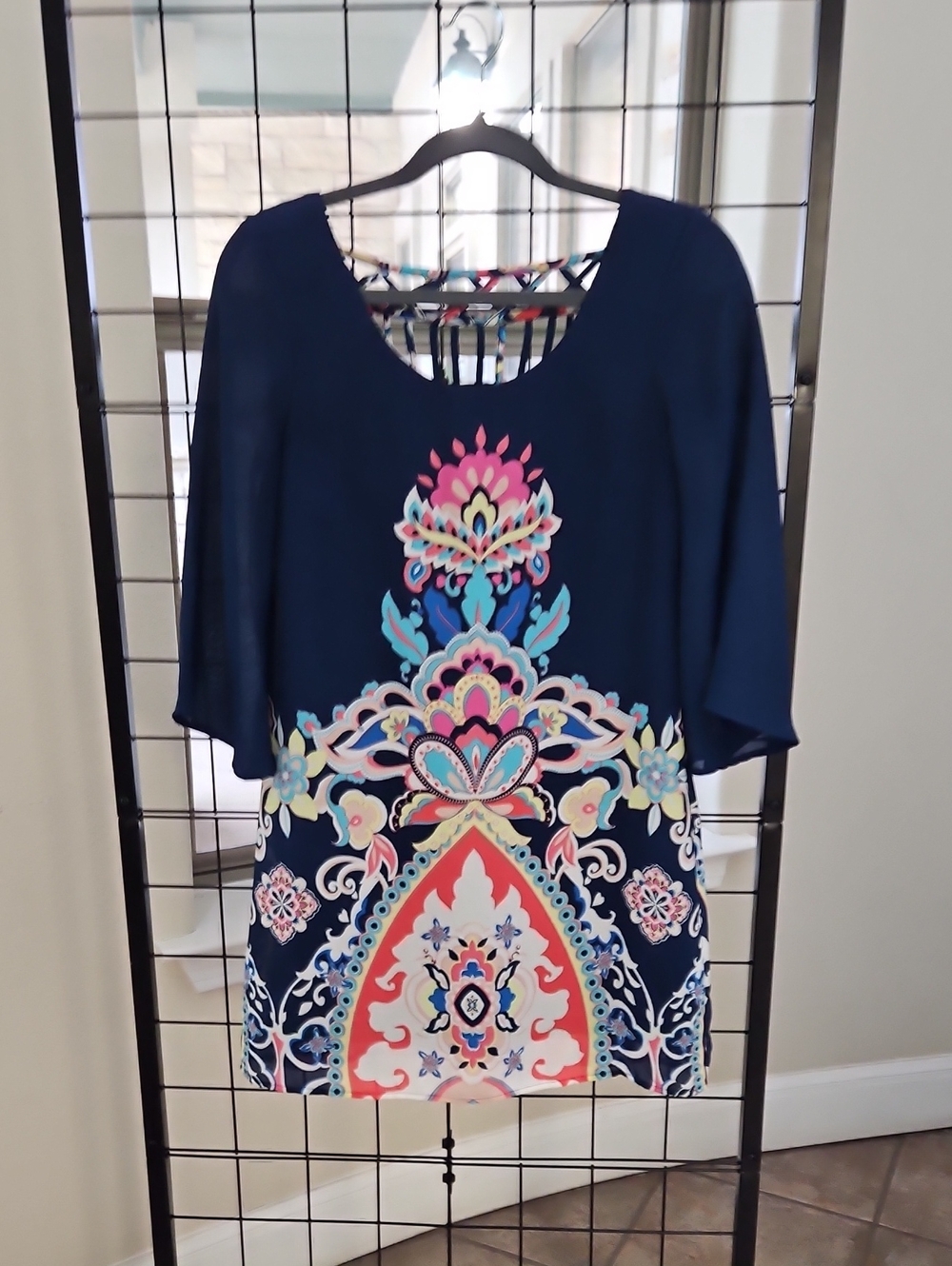 As U Wish Women's Navy Floral-Print Scoop Neck Top